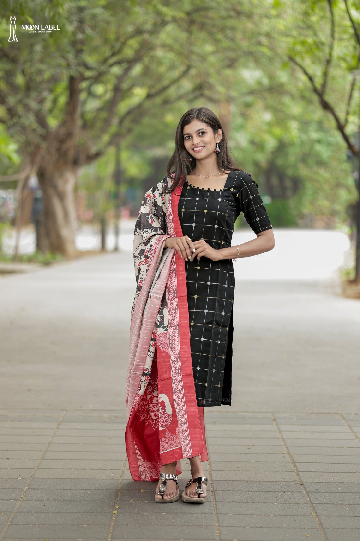 Midnight Bloom Kurti Set