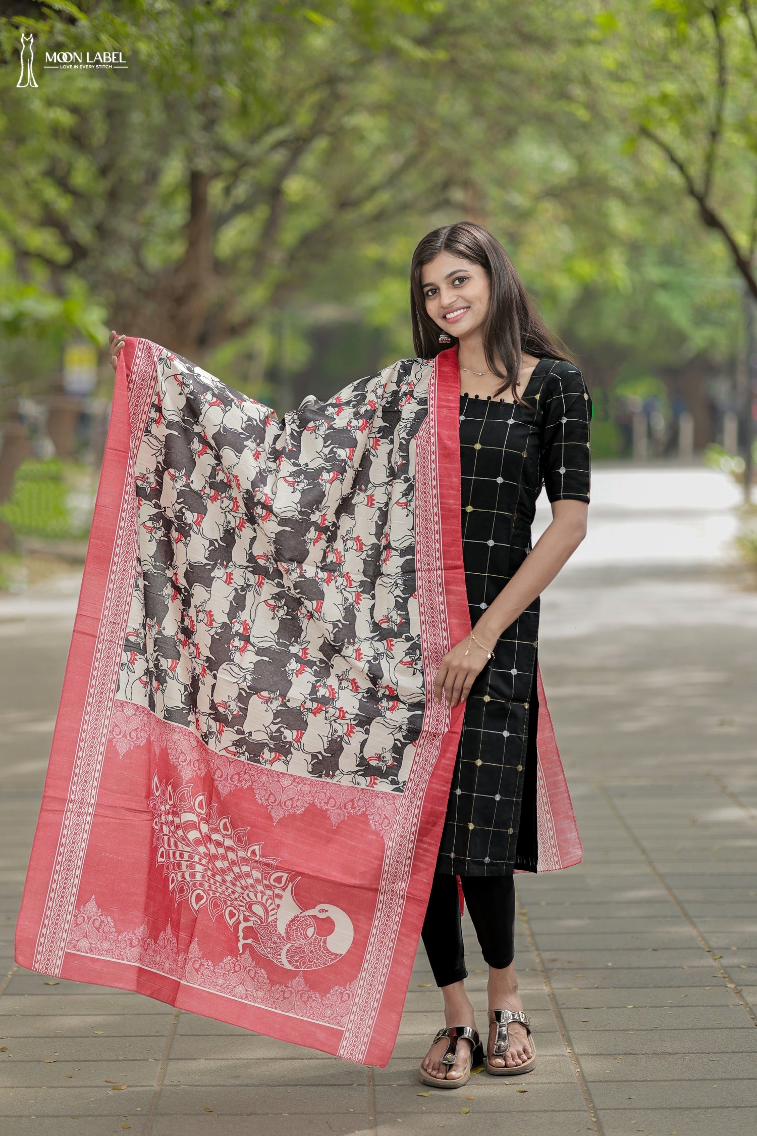 Midnight Bloom Kurti Set